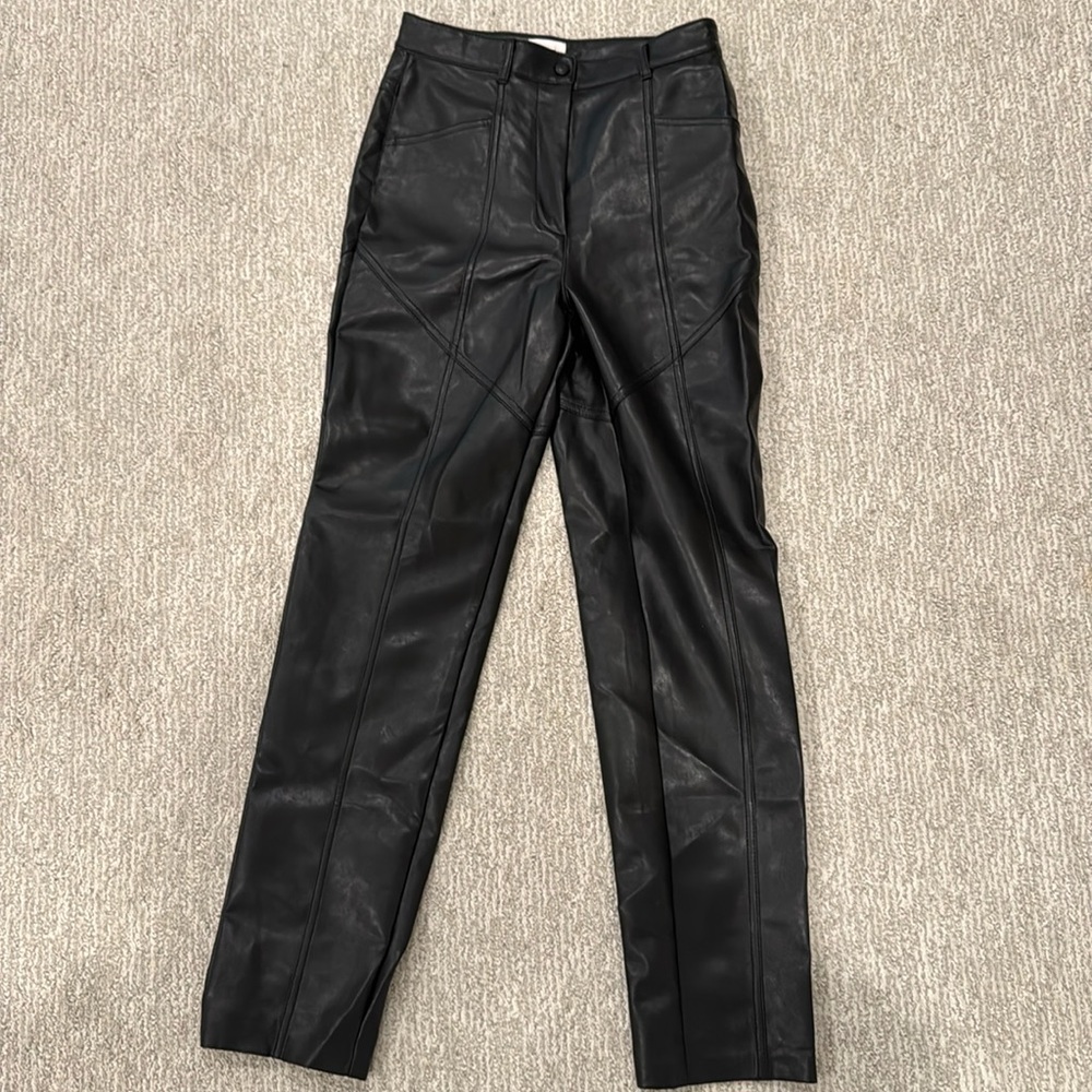 Aritzia Rebel Pant by Wilfred